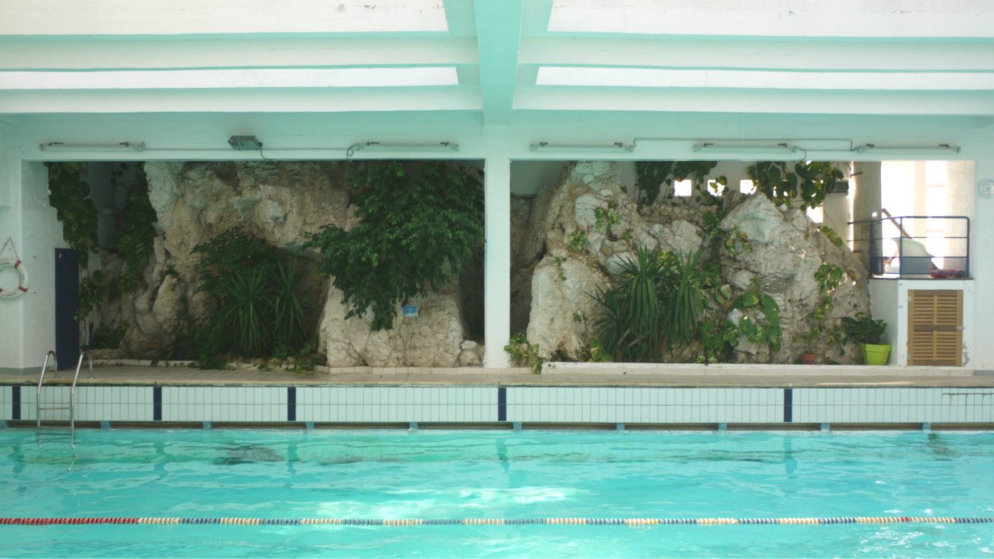 La piscine du club des Dauphins. Photo : Léo C.