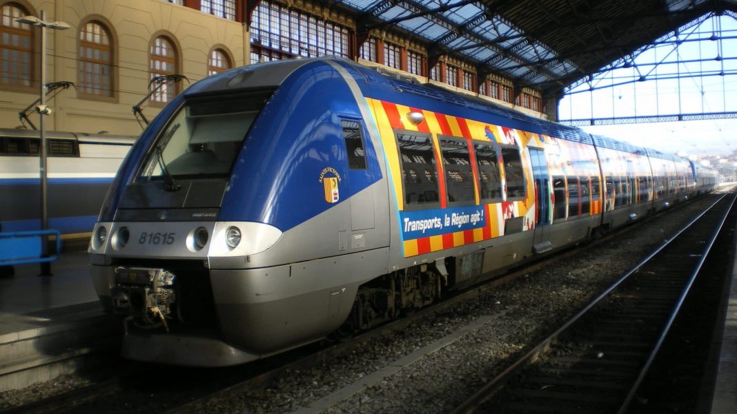 train-ter-marseille-saint-charles