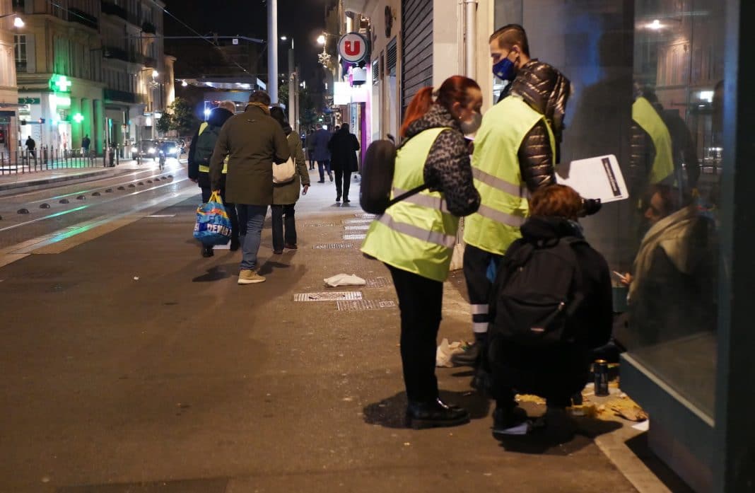 rue-rome-nuit-solidarite