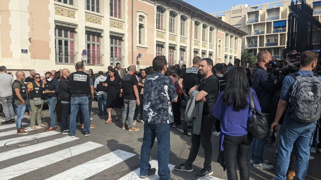 manif_flics