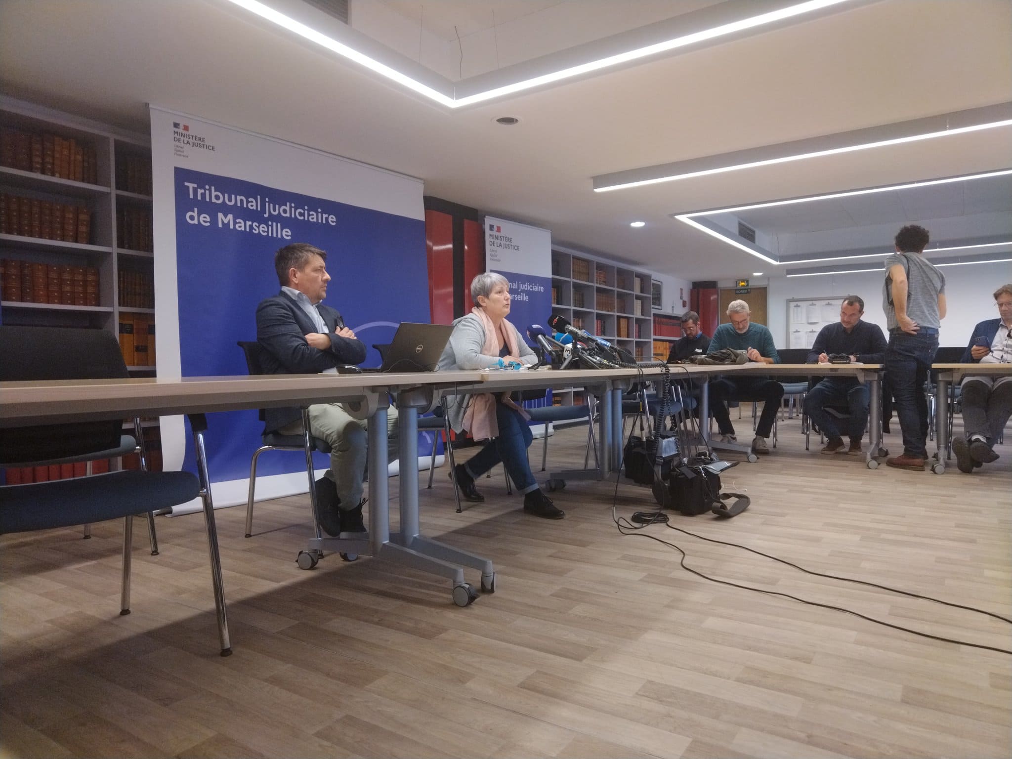 Effondrements rue de Tivoli : neuf personnes portées disparues