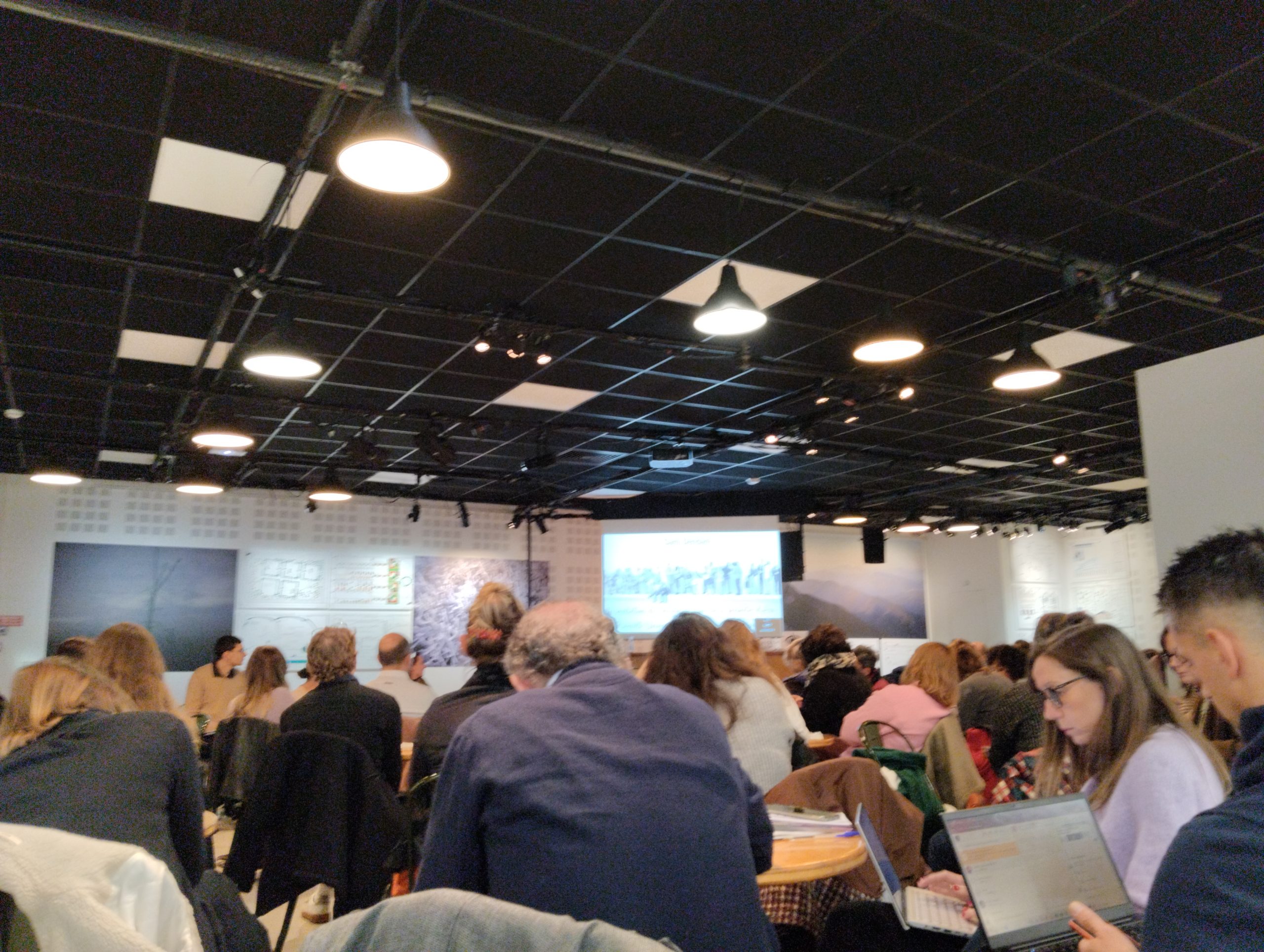 La conférence à laquelle j