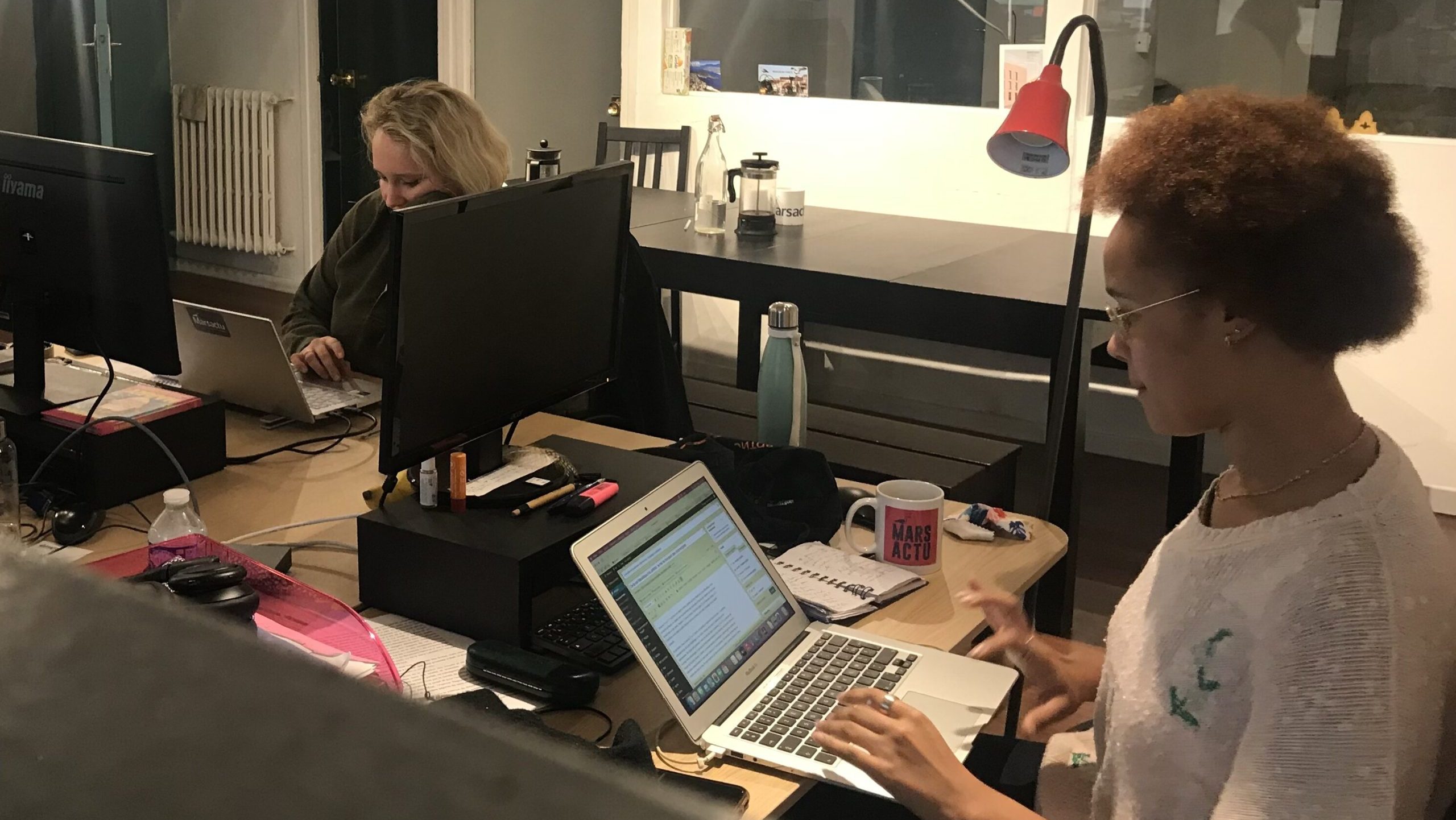 Une partie des bureaux de la rédaction de Marsactu. (Photo : Ava Guidarini)