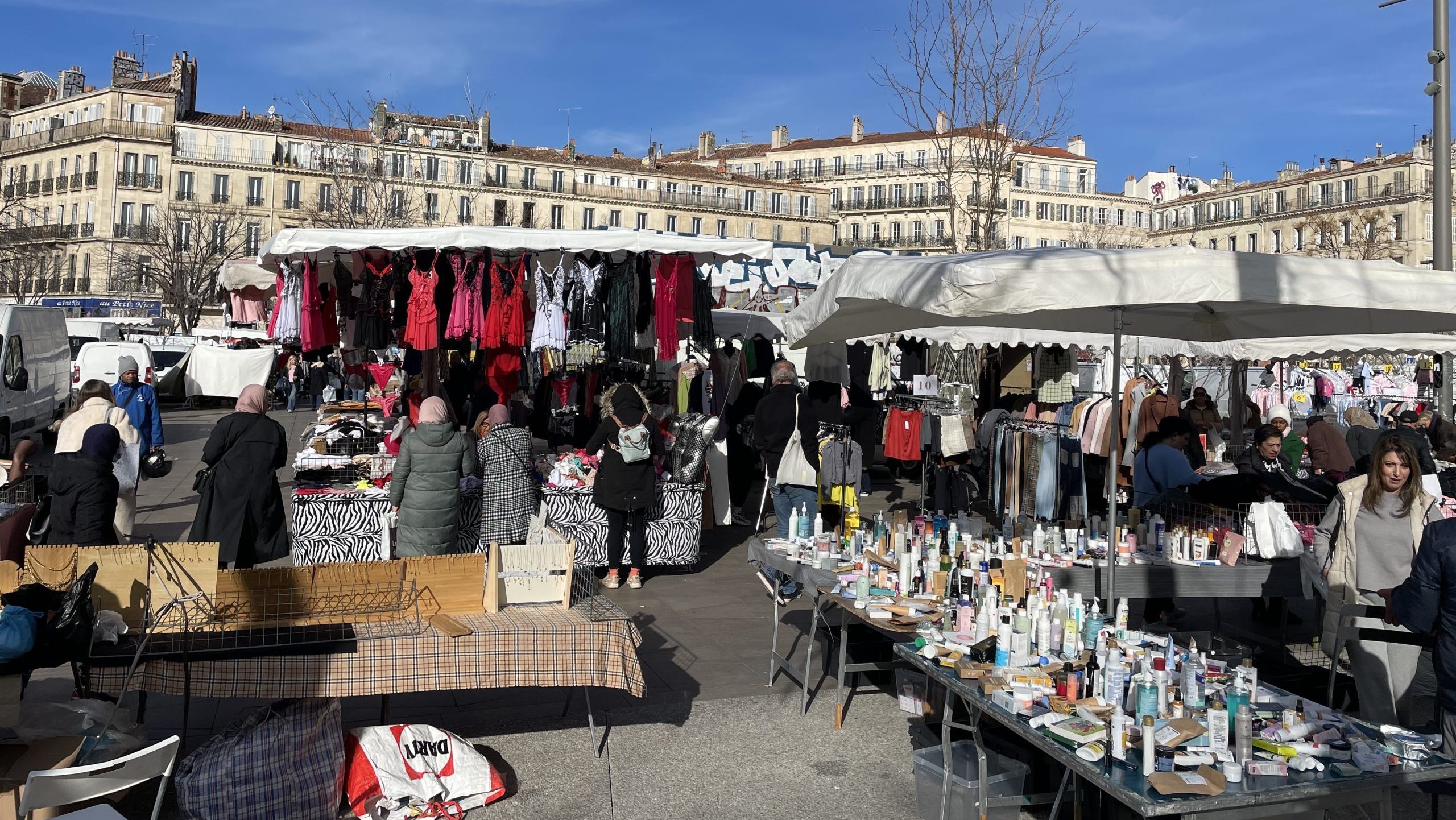 Le marché de la Plaine. (Photo : C.By.)