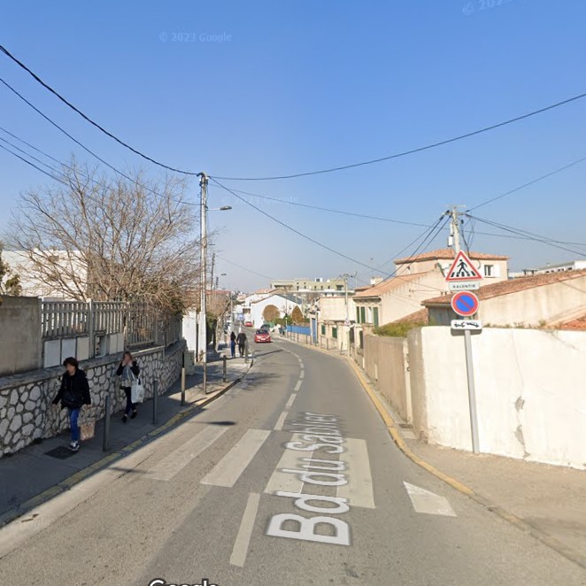 Une fillette, un accident de circulation, la sécurisation et le CIQ de Bonneveine.