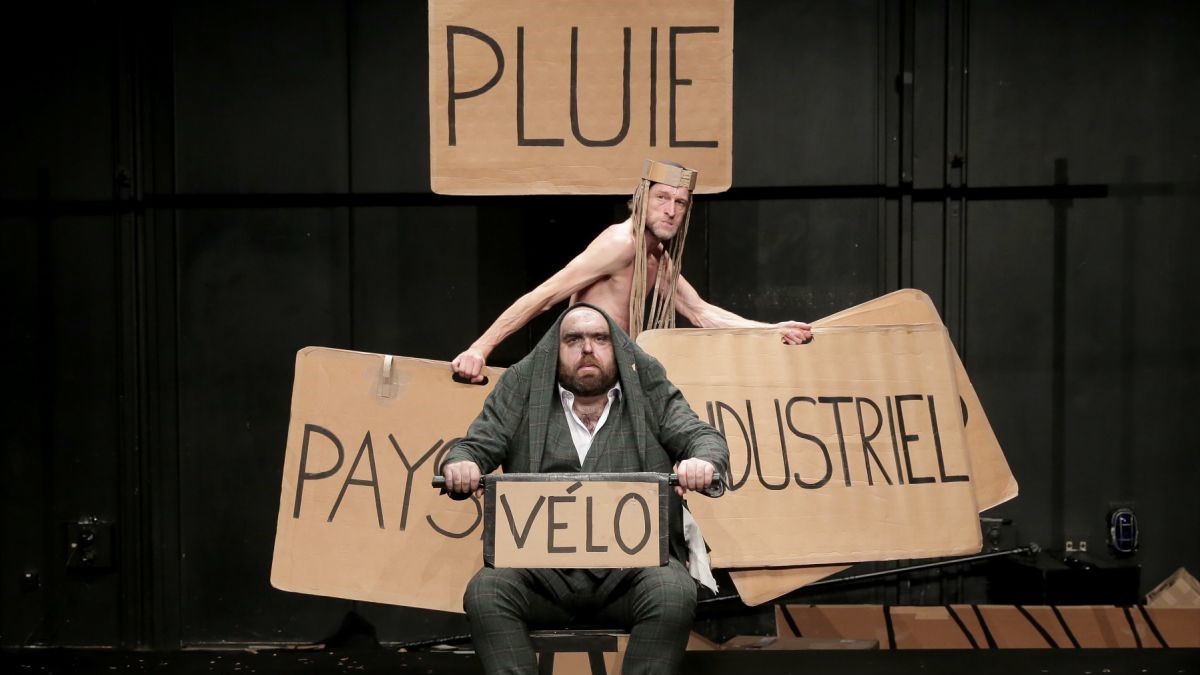 Les Gros patinent bien d’Olivier Martin-Salvan et Pierre Guillois 
Photo : Fabienne Rappenneau