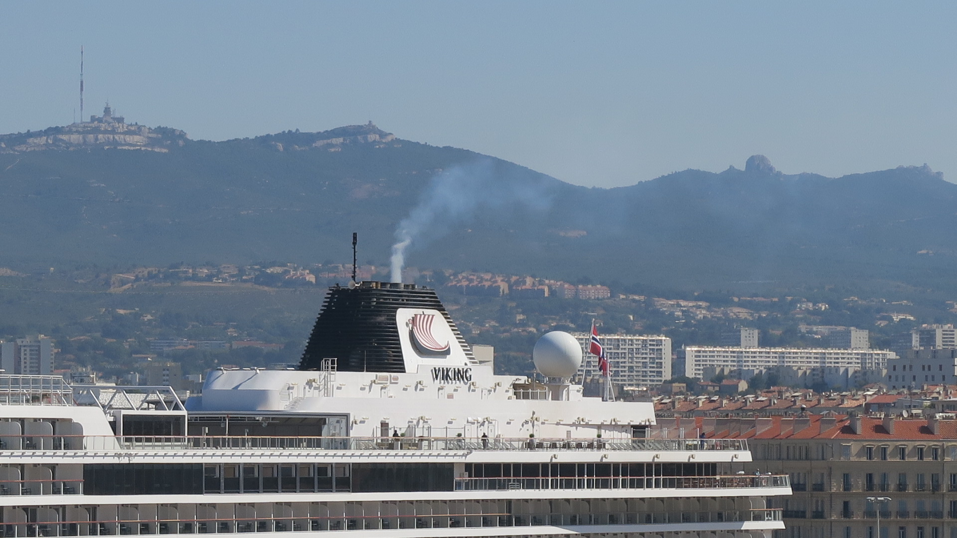 Bateau de croisière au J4 en juillet 2024.(Photo : AC)