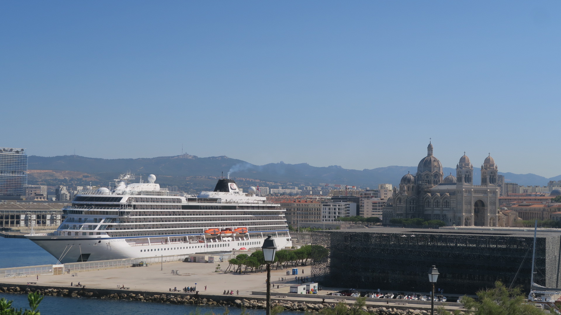 Bateau de croisière au J4 en juillet 2024 (Photo : AC)