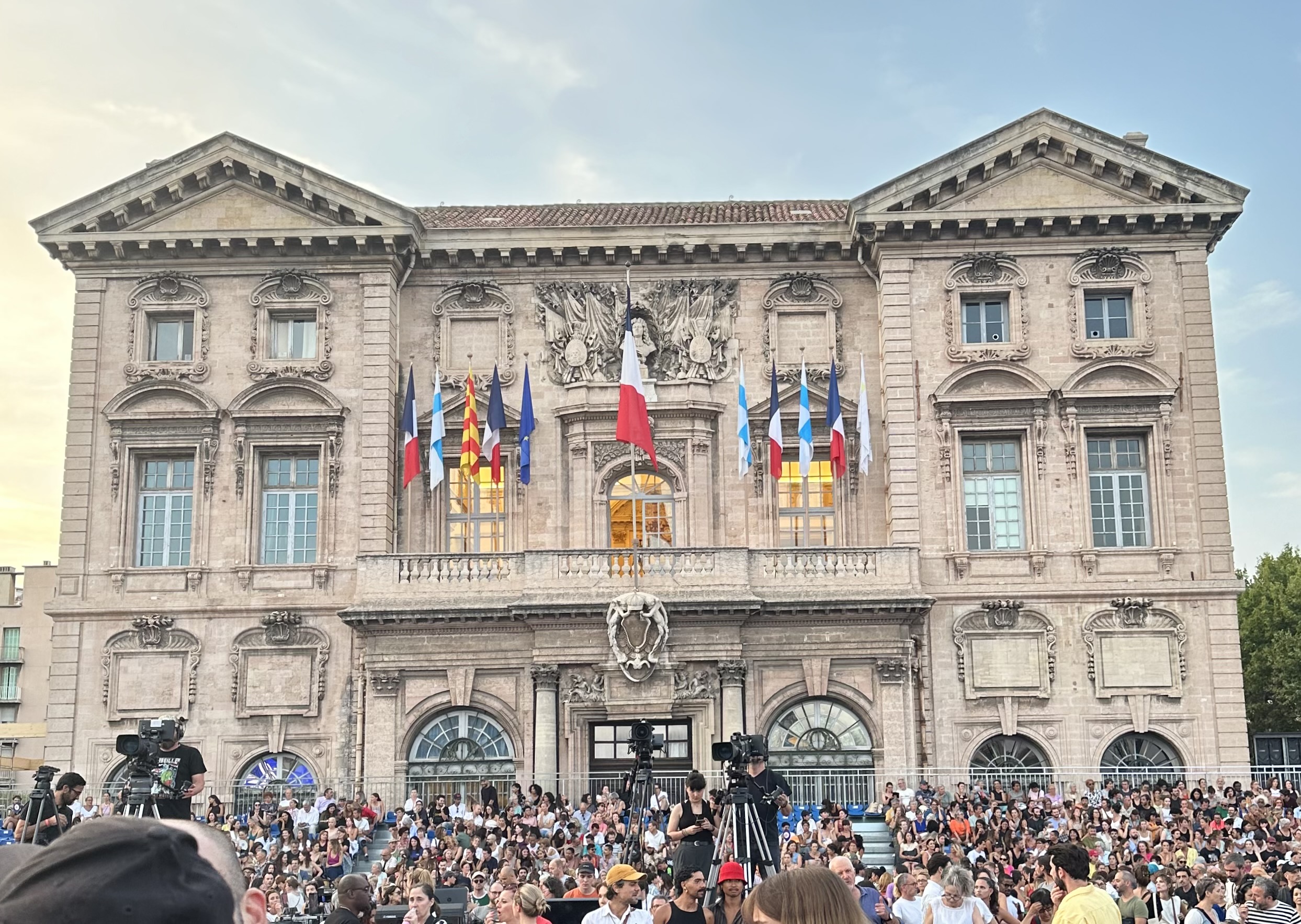 Marseille : une ville fracturée, quatre candidatures repliées, une responsabilité historique