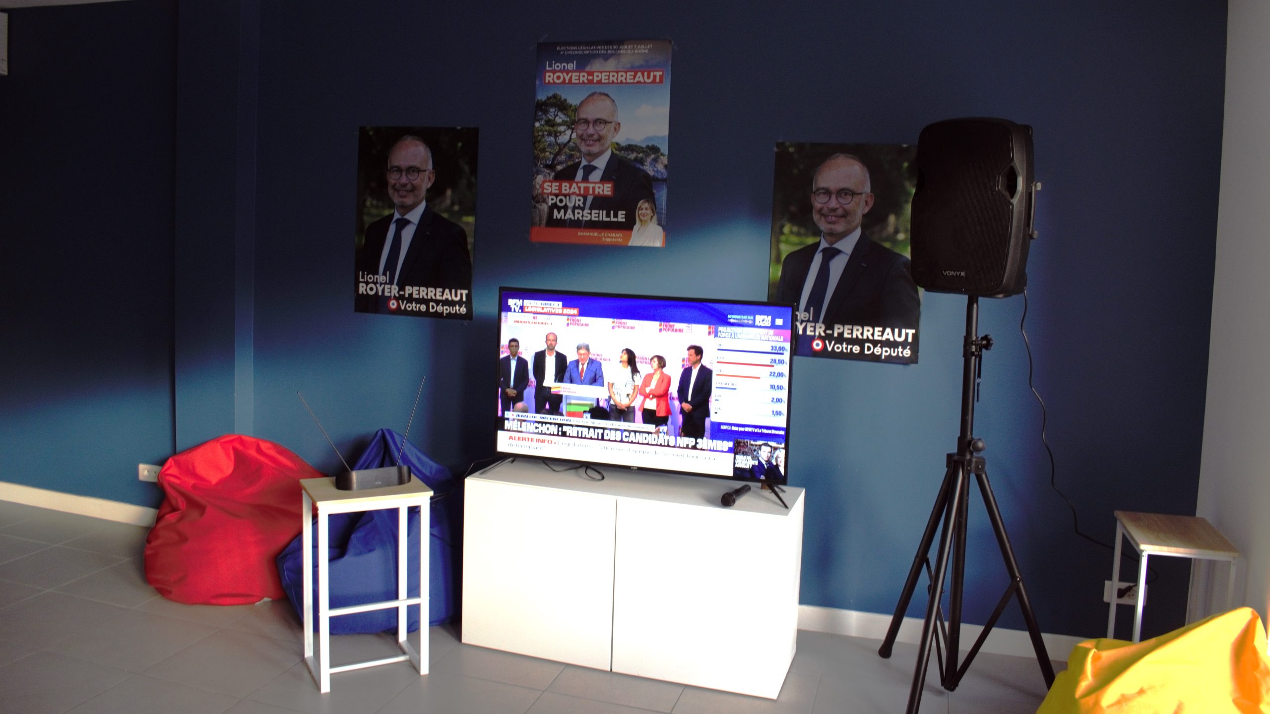 La permanence de Lionel Royer-Perreaut au soir du premier tour. Photo : B.G.