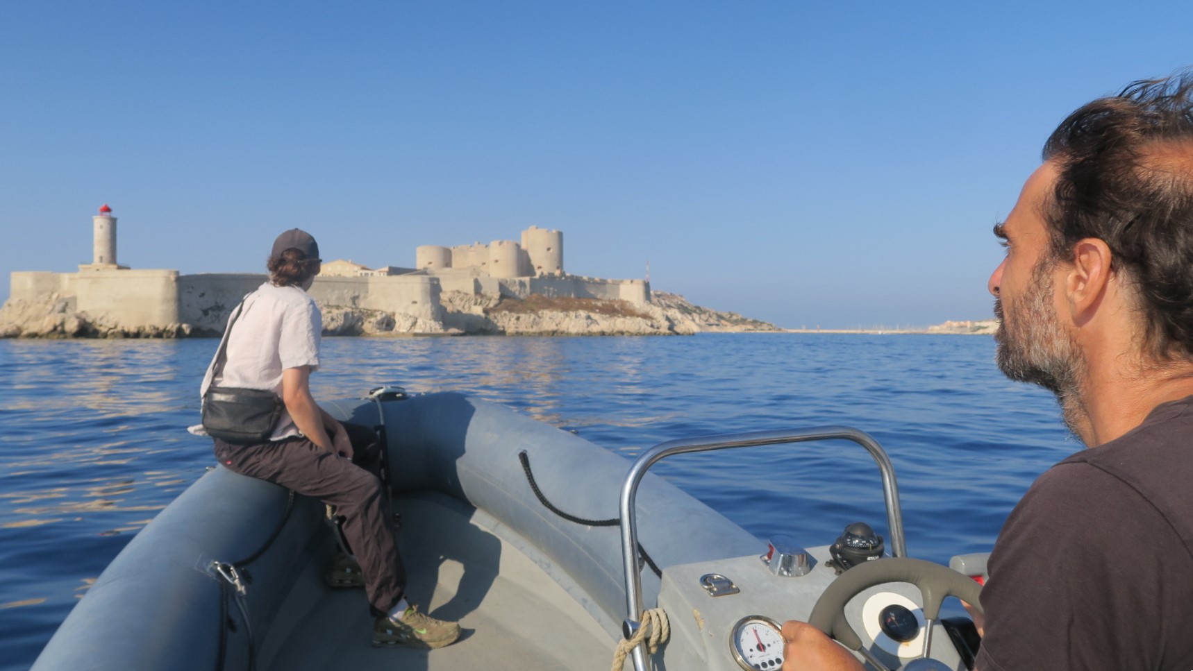 Chaque matin, Bruno et Jules, l