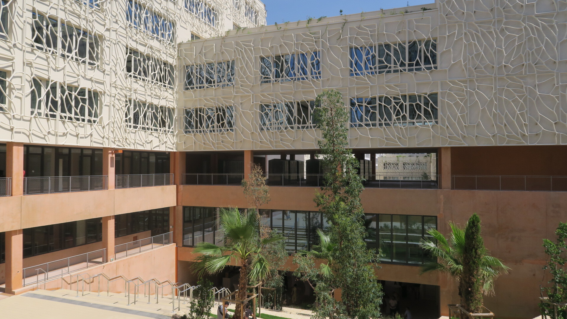 La Cité scolaire internationale Jacques Chirac (Photo : Clémentine Michel)