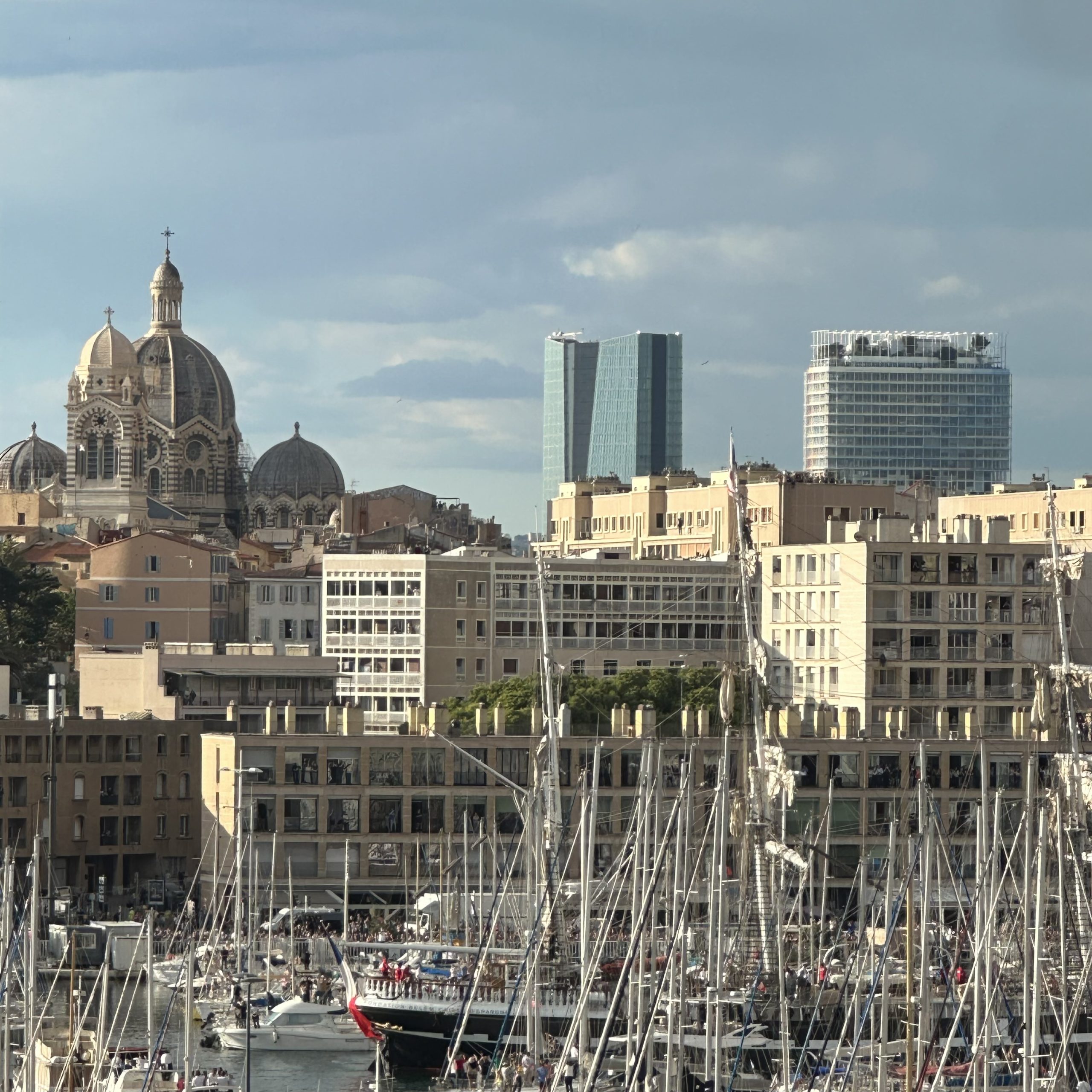 Airbnb à Marseille : La solution simpliste de Benoît Payan face à la crise du logement