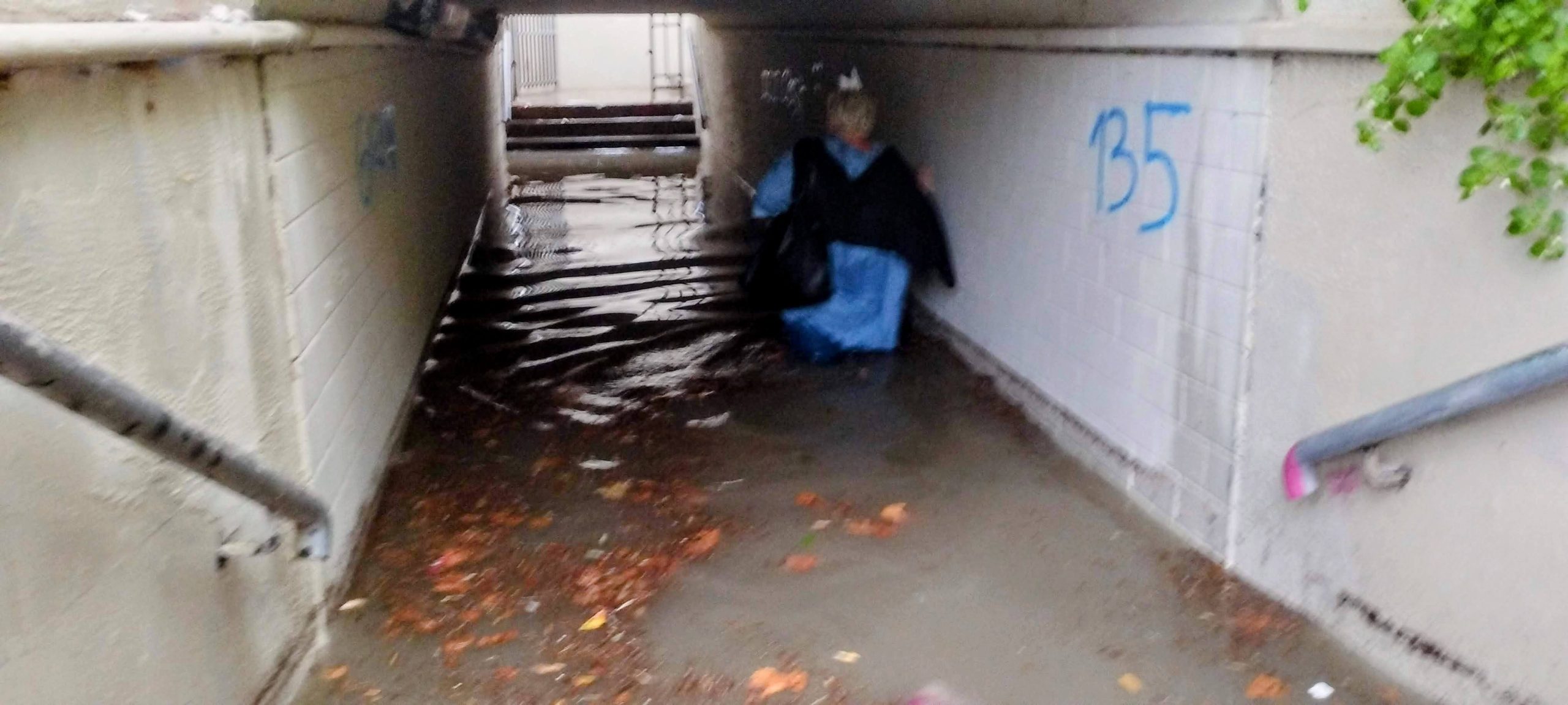 Plus d’accès piétons à la crèche 13005