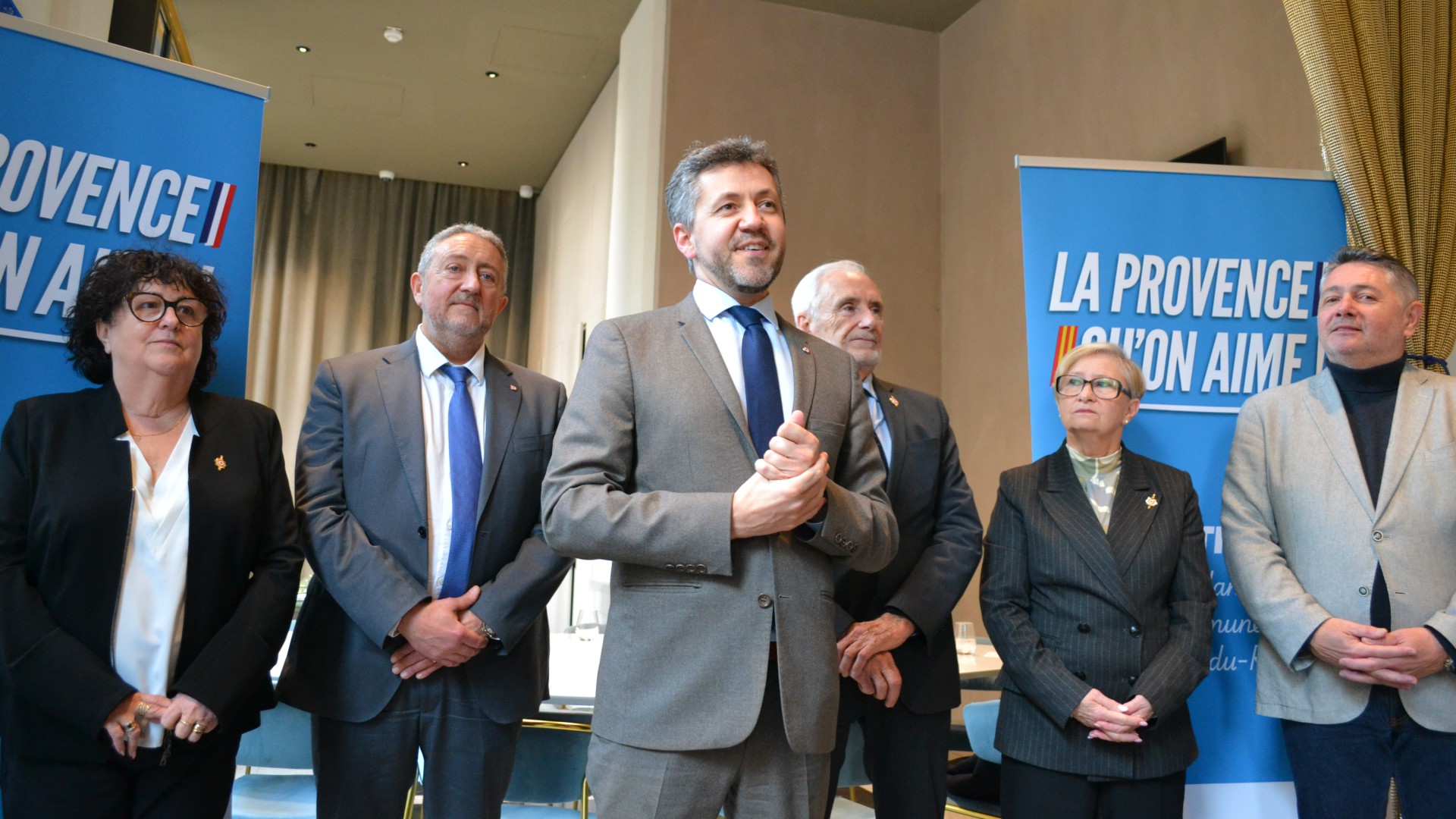 Franck Allisio avec une partie des députés RN et UDR du territoire. (Photo : ML)
