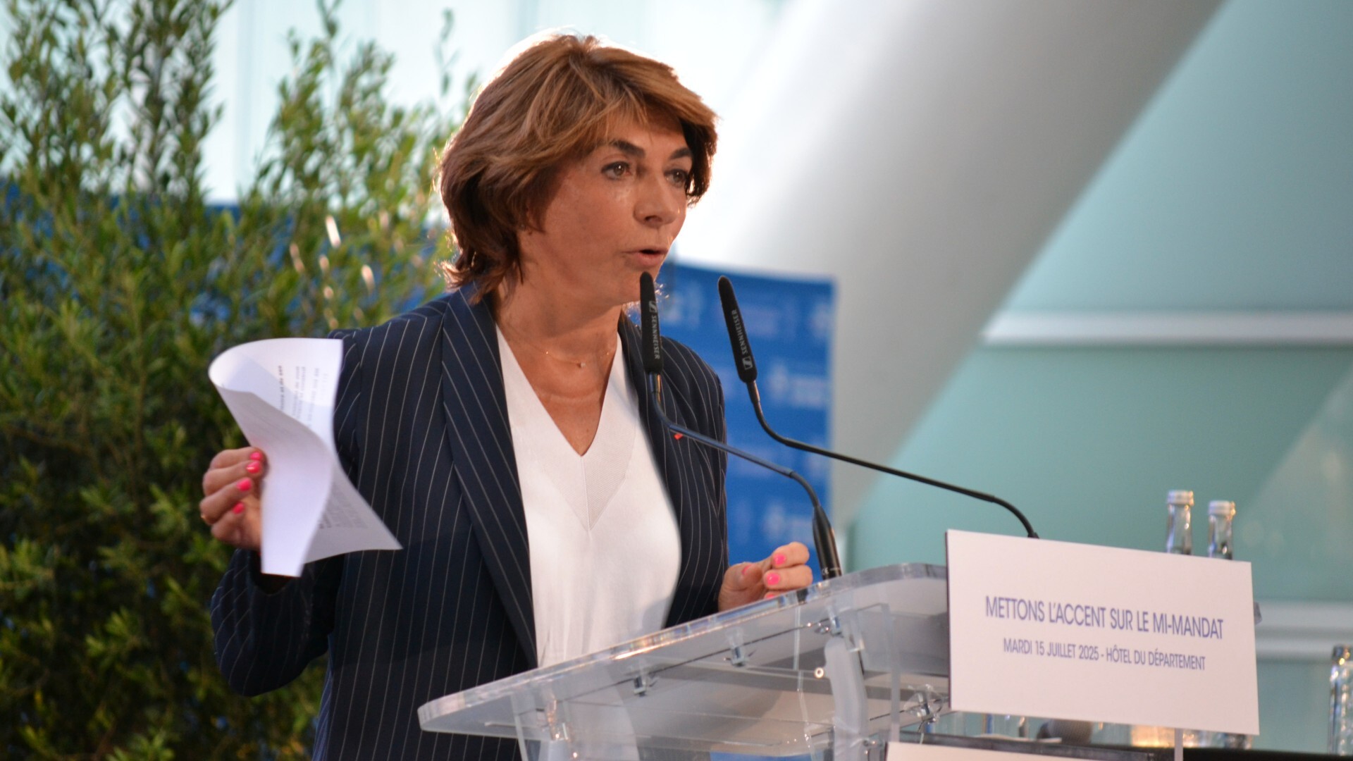 La présidente du département Martine Vassal (divers droite) présente son bilan de mi-mandat, le 15 juillet 2025. (Photo : ML)