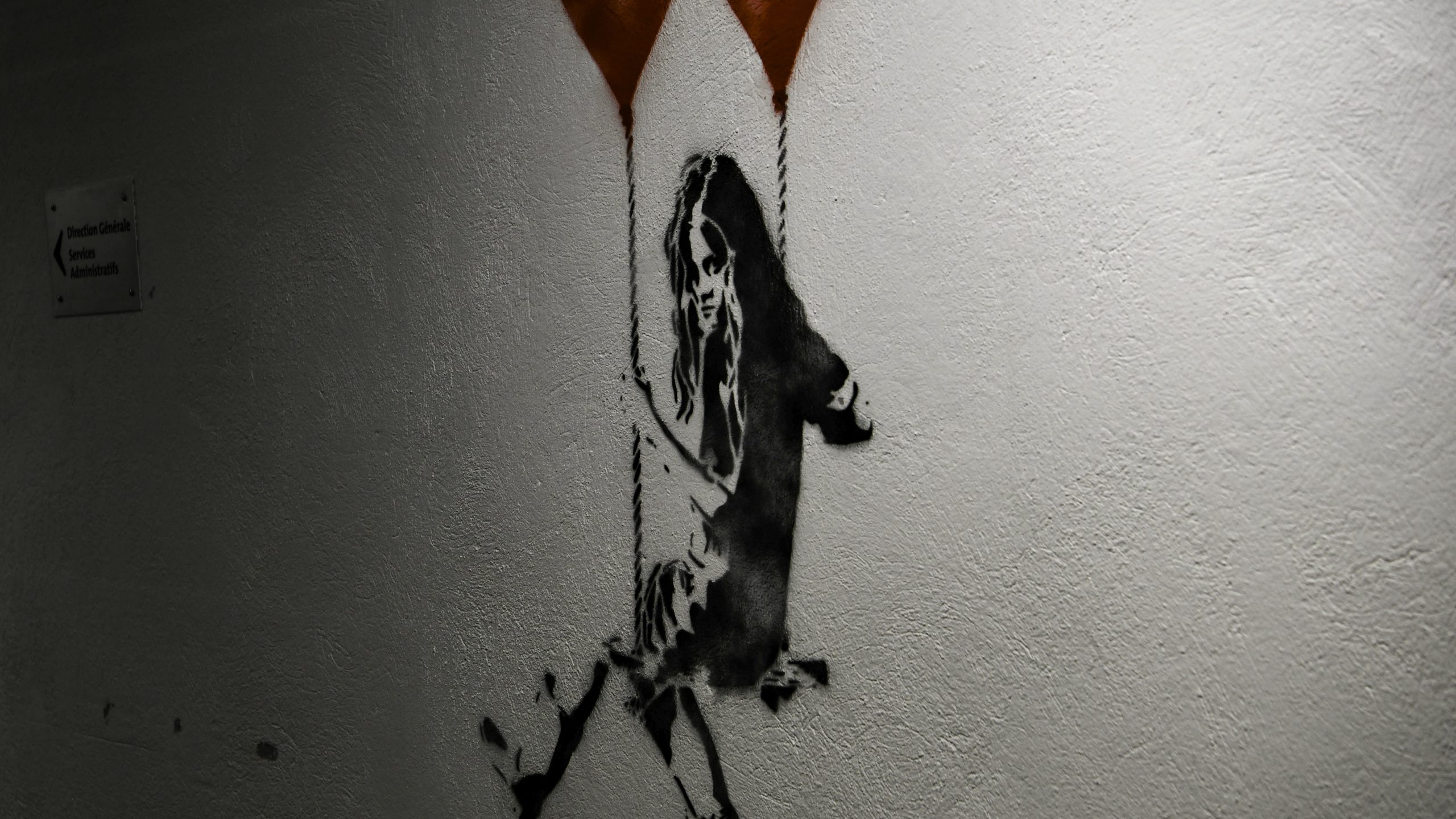 chronique la petite fille de saint Jo