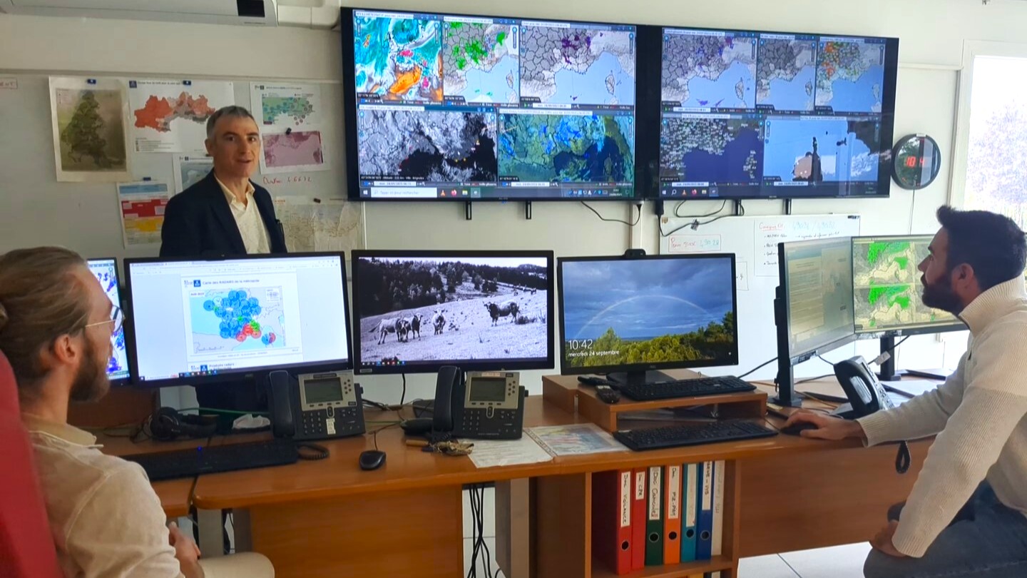 “La météorologie n’est pas assez précise pour annuler la rentrée à Aix et pas à Marseille”