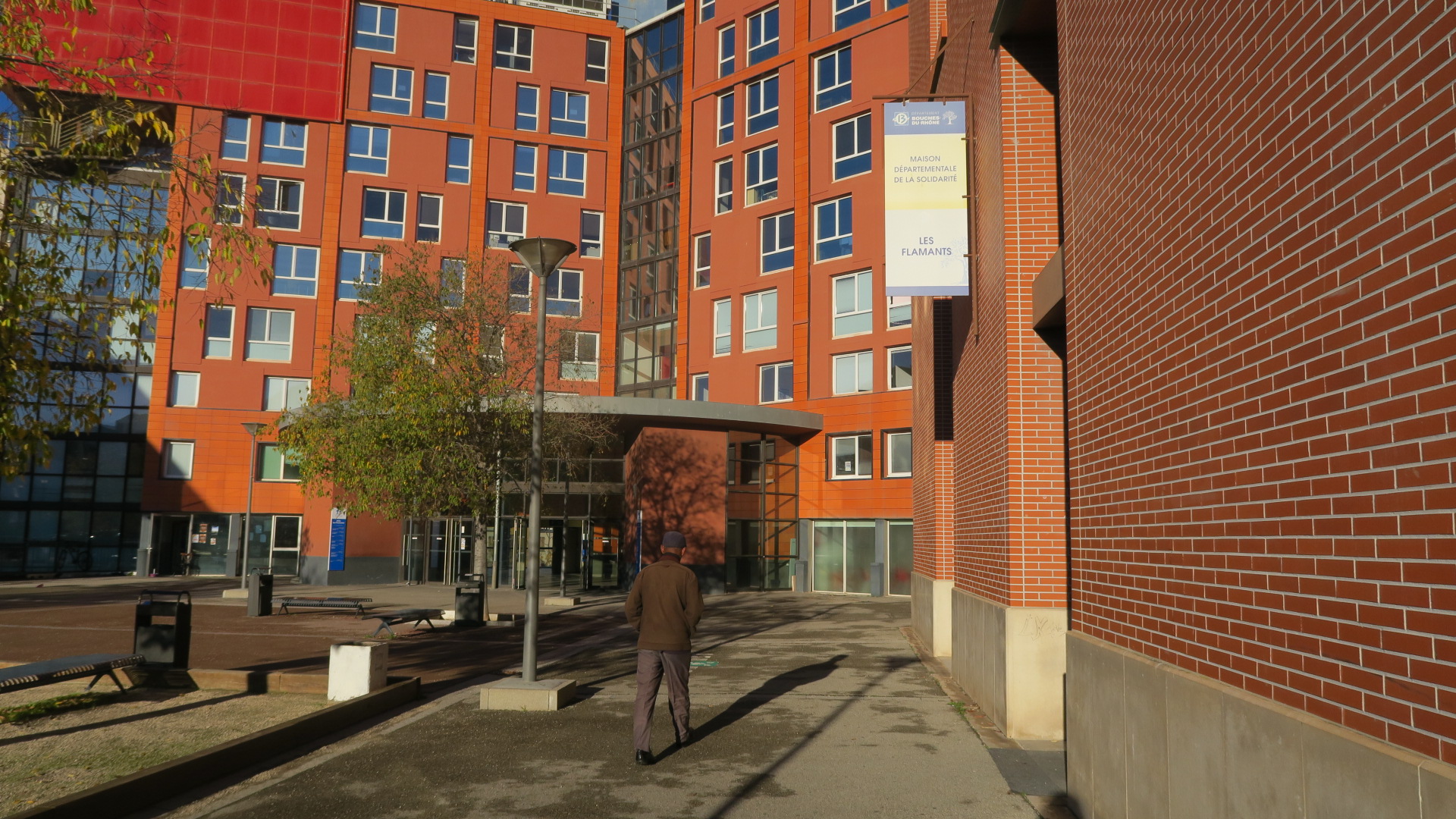 La Maison départementale de la solidarité des Flamants (14e arrondissement), à quelques mètres d