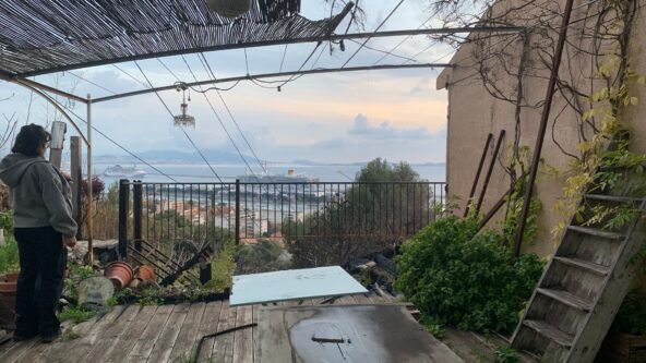 Un an après l’incendie, l’Estaque essuie encore des cendres et des larmes