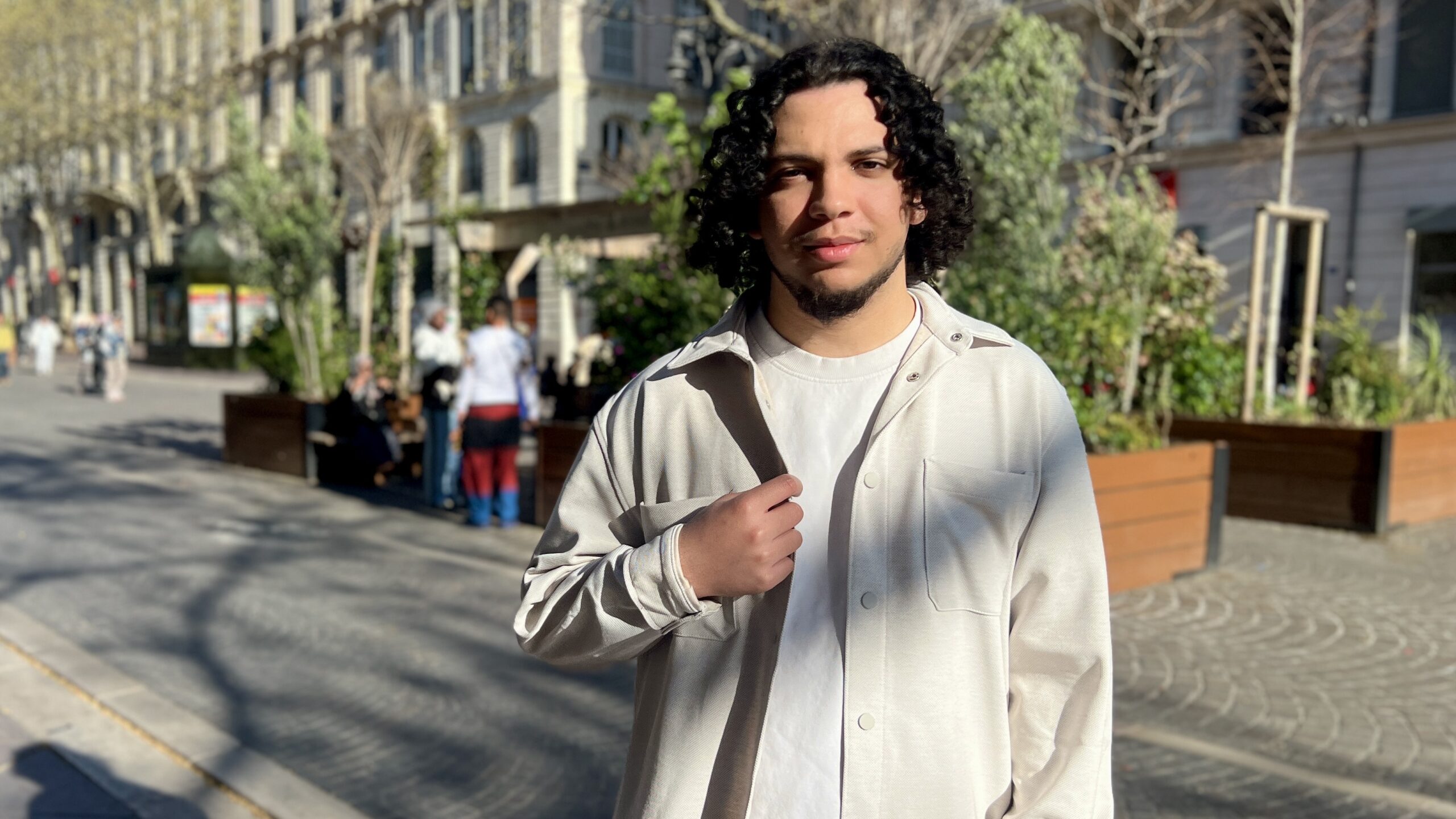 Amine sur la Canebière, le 25 mars 2026. (Photo : CMB)