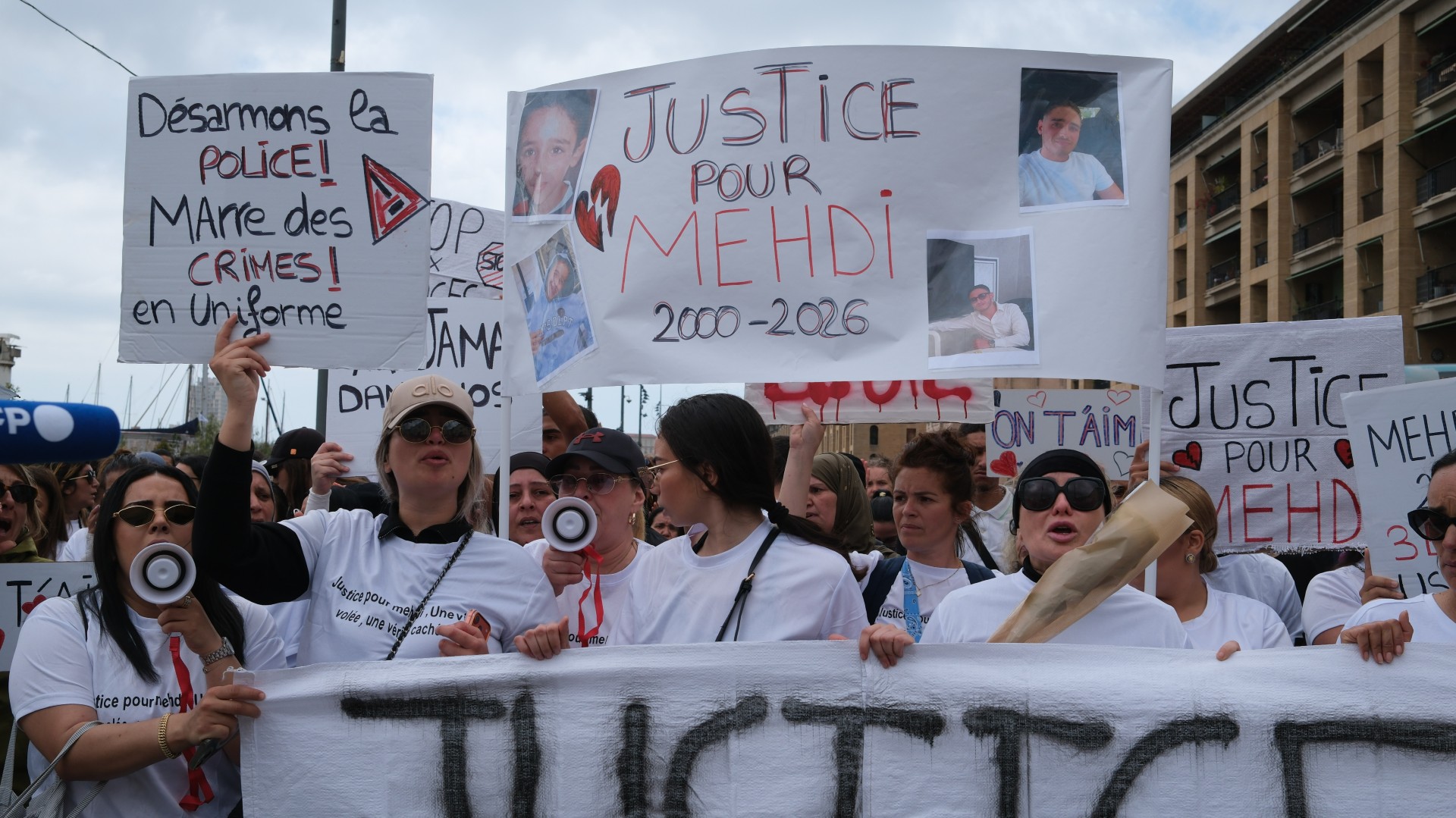 La famille de Mehdi L. lors de la marche blanche. (Photo : ML)