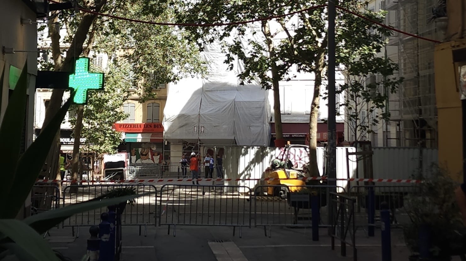Le périmètre de sécurité à Noailles. (Photo : EM)