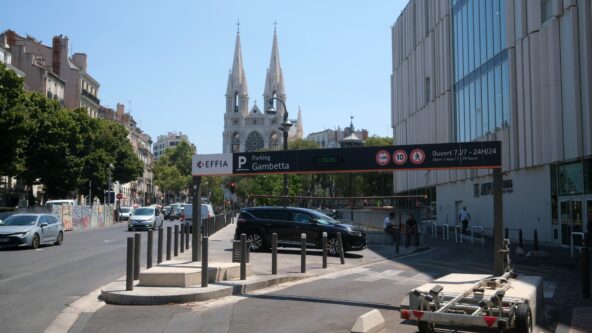 À Gambetta et au Cours Ju, les personnes à mobilité réduite ne peuvent pas sortir du parking