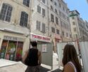Le bas de la rue d'Aubagne a été fermé du 2 juillet au 3 août 2026. (Photo C.By.)